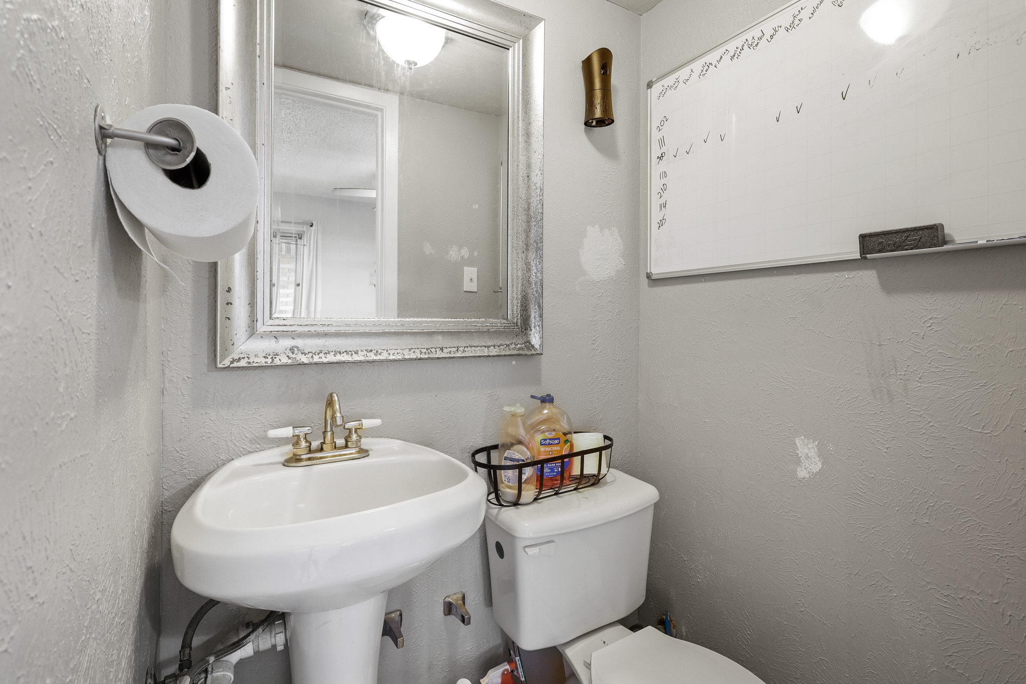 1901 Handley Drive Fort Worth TX 76112