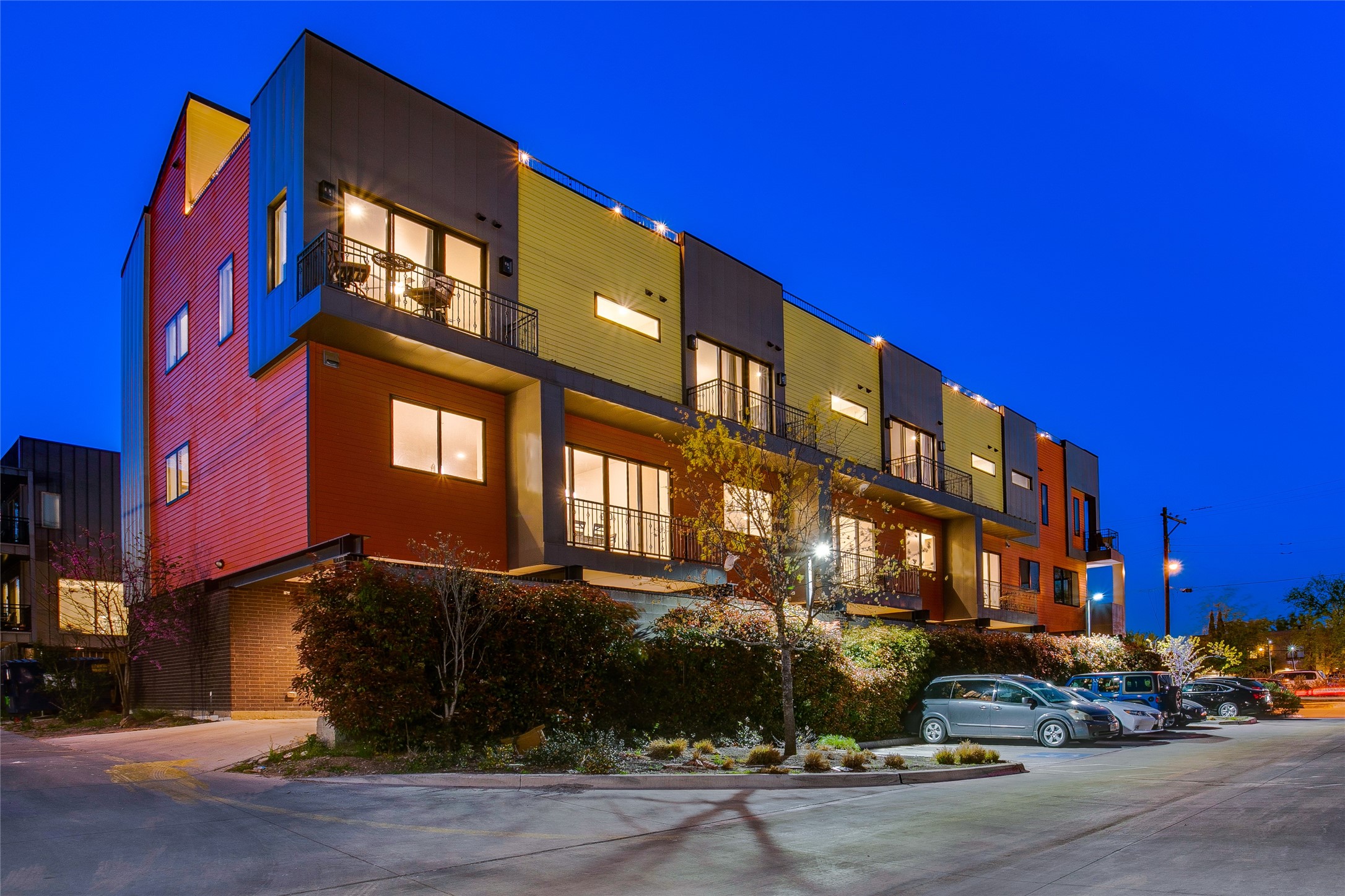 410 Melba Street Dallas TX 75208