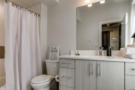 410 Melba Street Dallas TX 75208