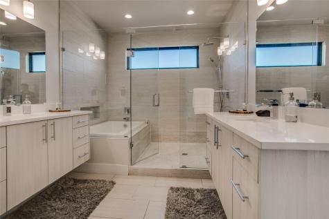 410 Melba Street Dallas TX 75208