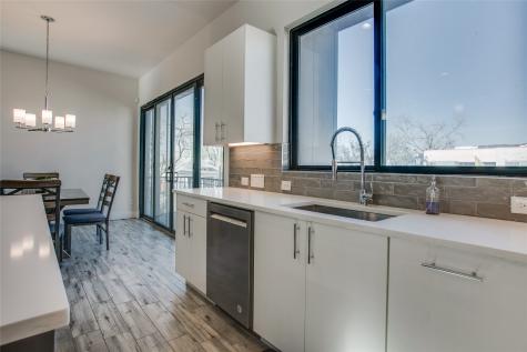 410 Melba Street Dallas TX 75208