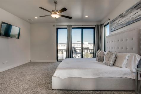 410 Melba Street Dallas TX 75208