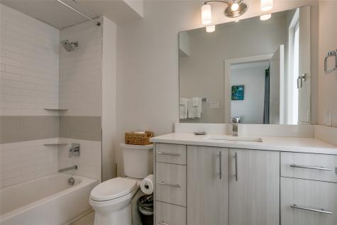 410 Melba Street Dallas TX 75208