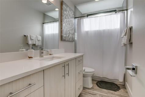410 Melba Street Dallas TX 75208