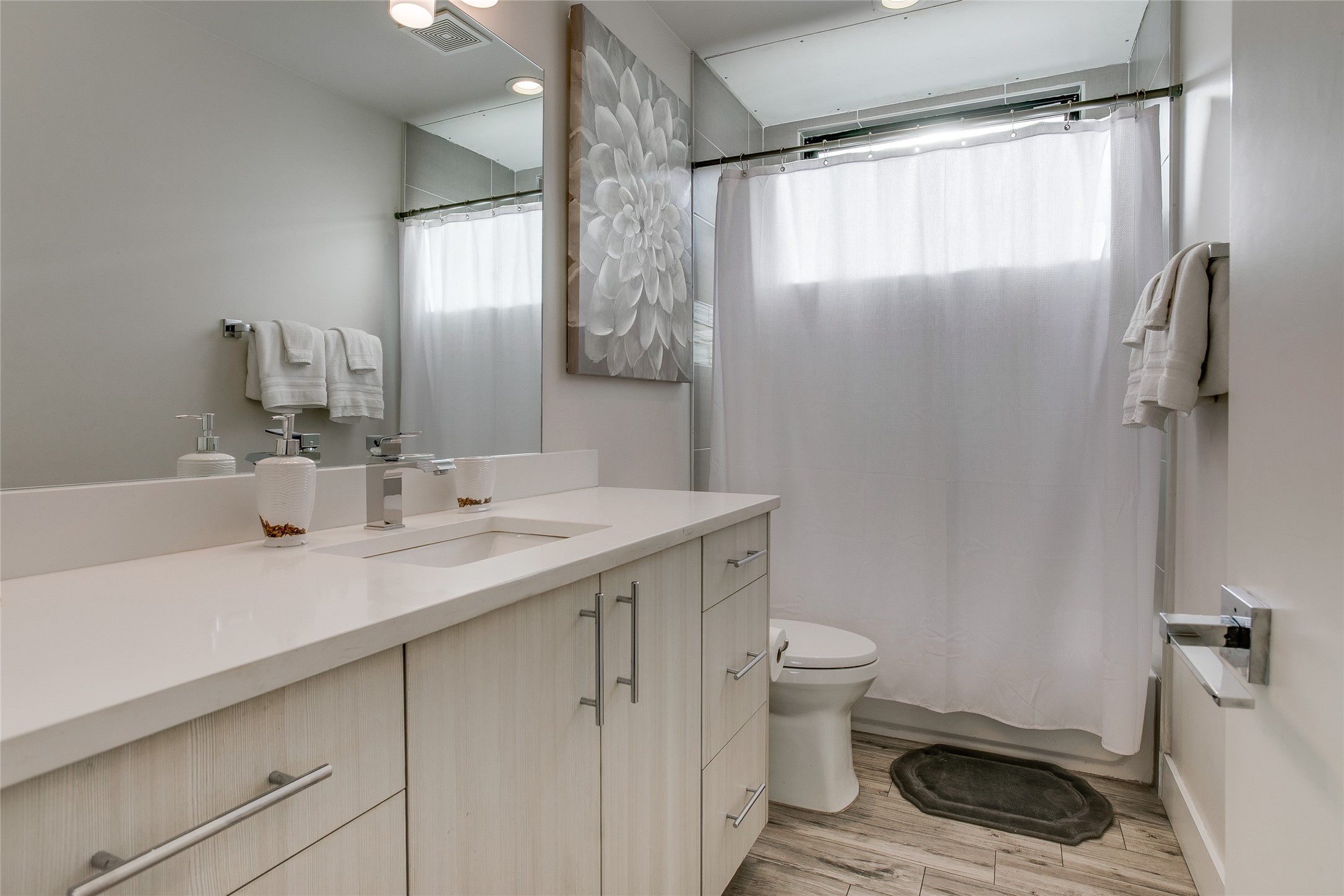 410 Melba Street Dallas TX 75208