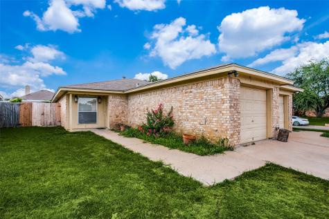 3600 Hulen Park Circle Fort Worth TX 76123