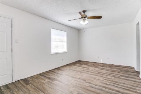 3600 Hulen Park Circle Fort Worth TX 76123