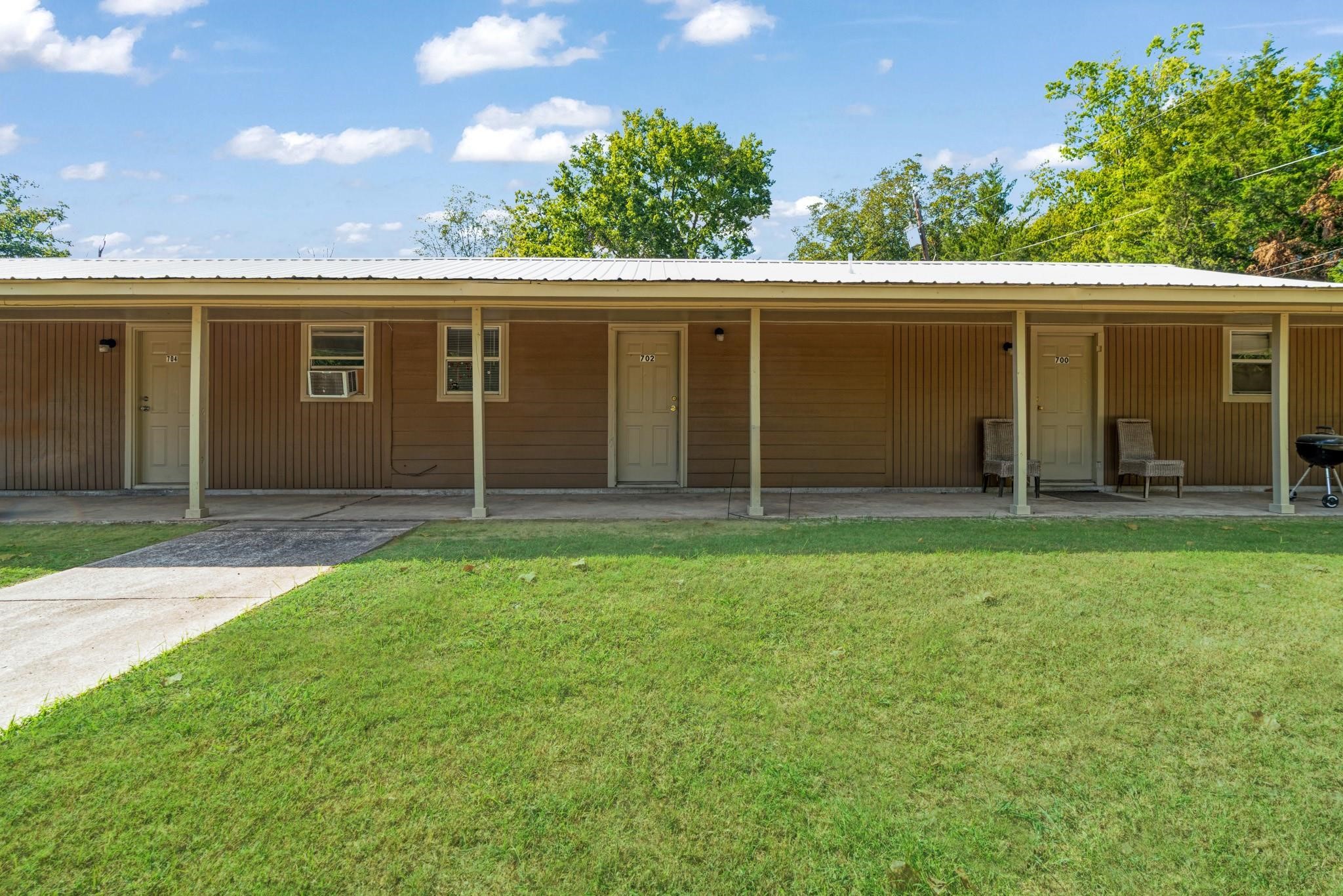 700 S Donoho Street Clarksville TX 75426