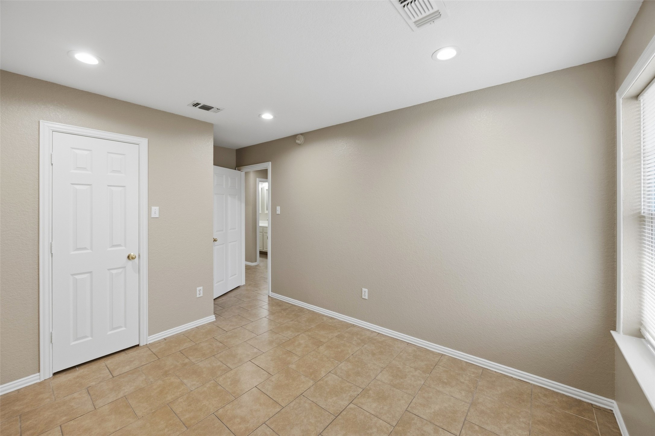 2801 Wayside Avenue Fort Worth TX 76110
