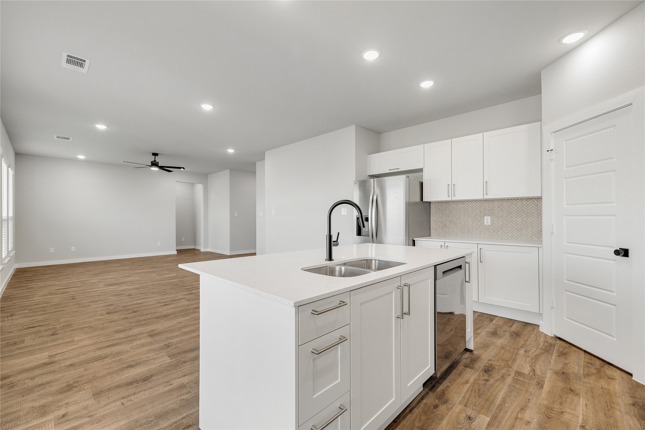 6802-6804 Florence Drive Midlothian TX 76065