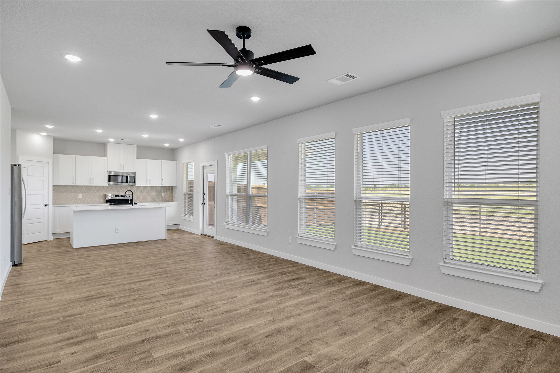 6802-6804 Florence Drive Midlothian TX 76065