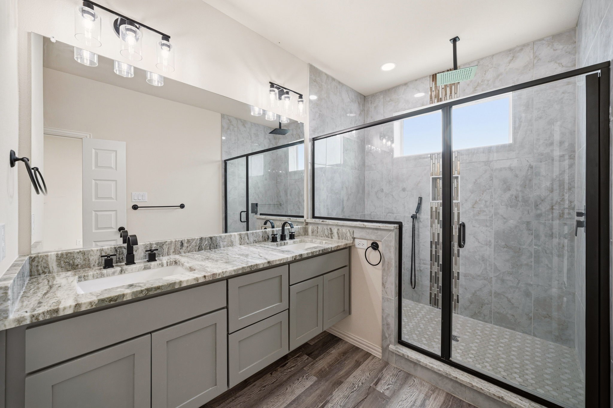 1609 Mignon Drive Arlington TX 76010