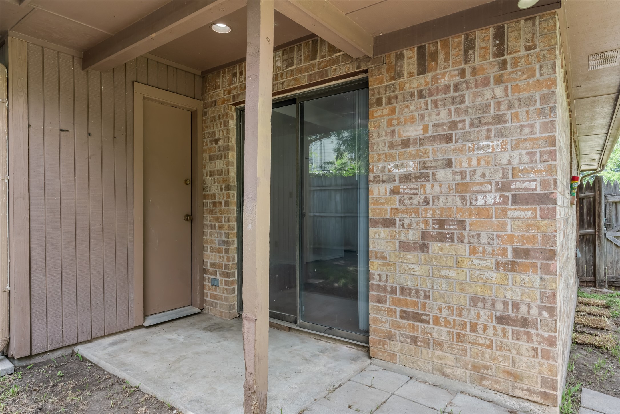 208 Lanham Court White Settlement TX 76108