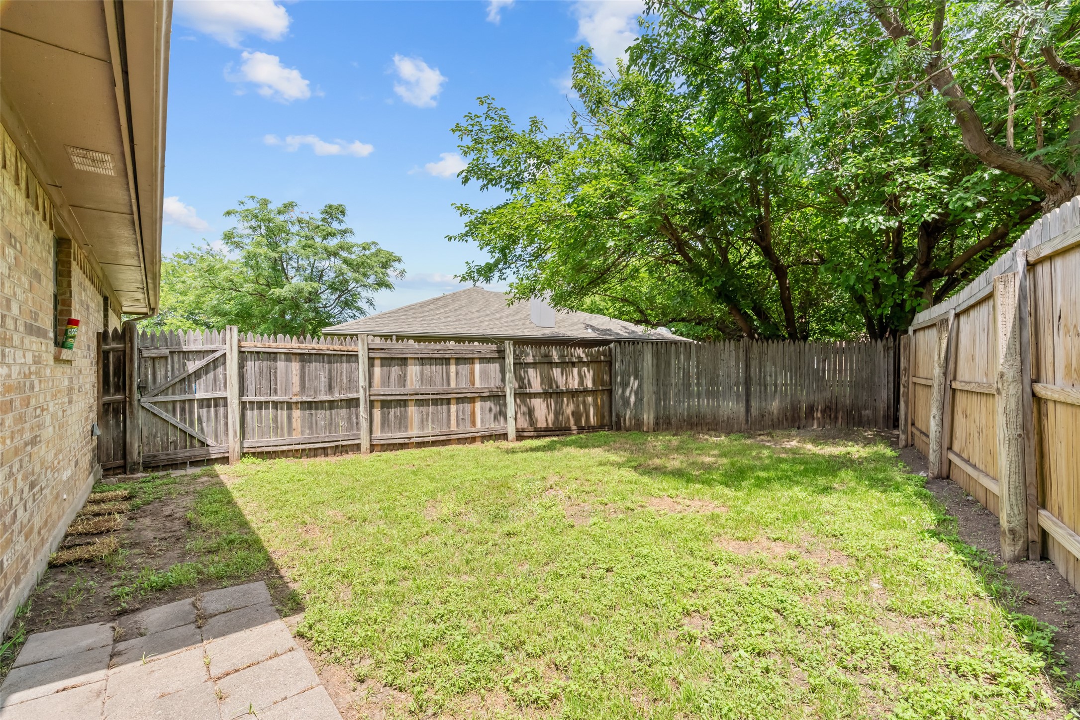 208 Lanham Court White Settlement TX 76108