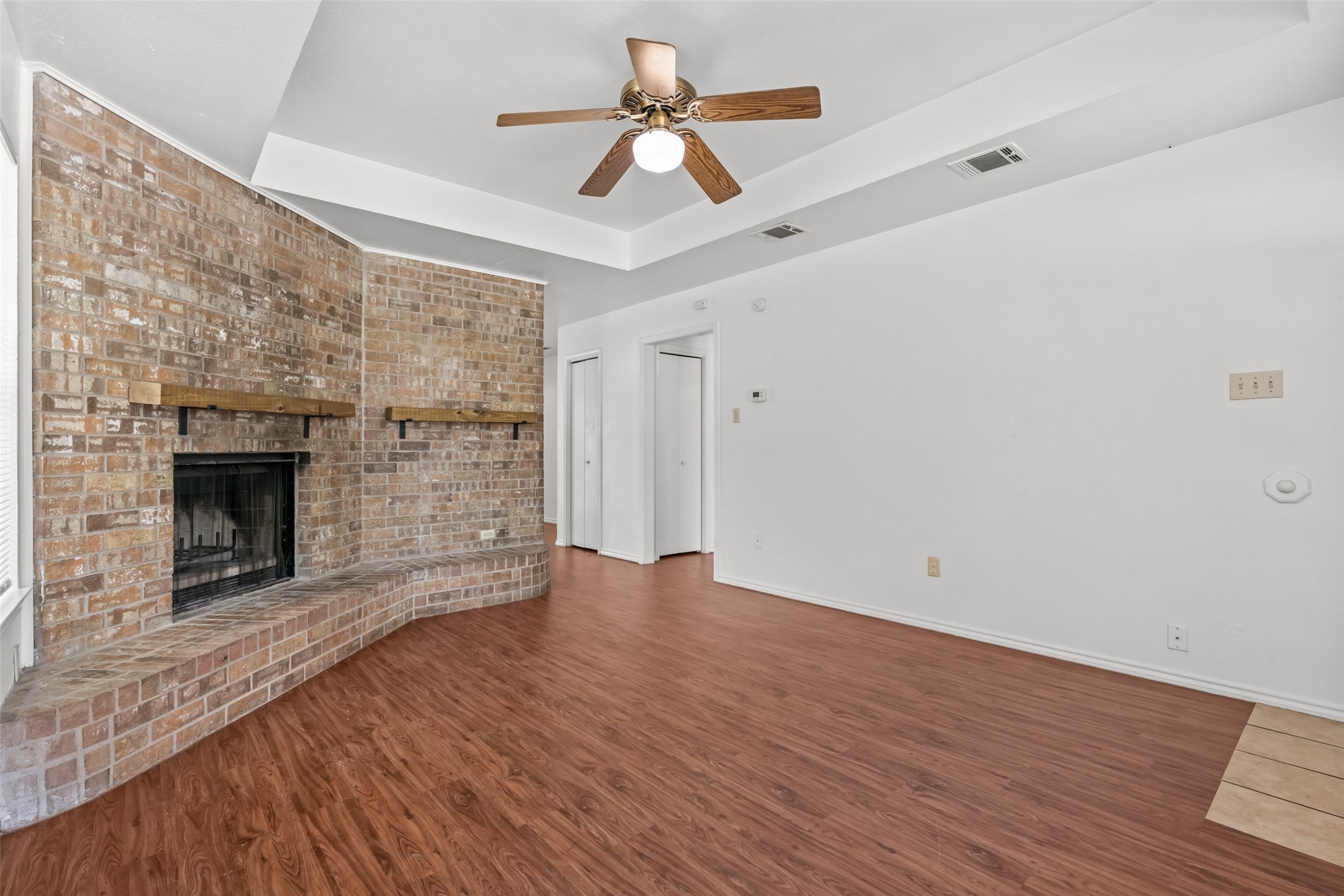 208 Lanham Court White Settlement TX 76108