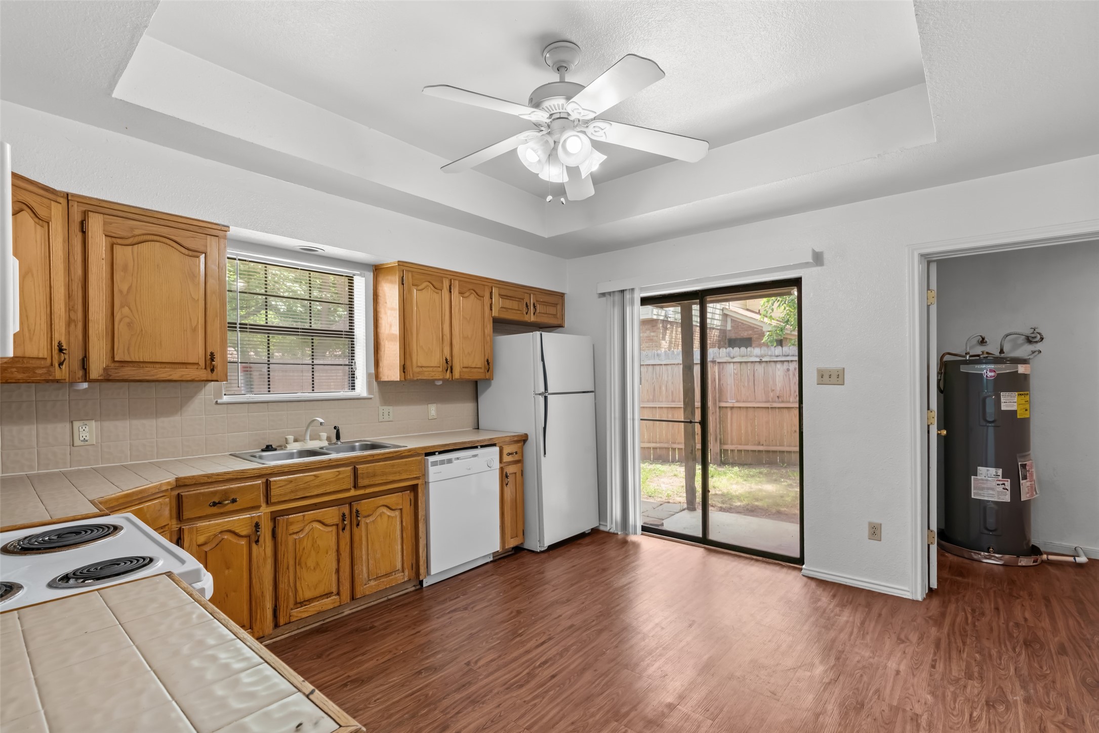 208 Lanham Court White Settlement TX 76108