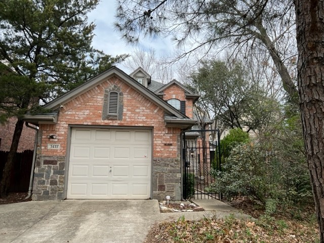 5411 Live Oak Street Dallas TX 75206