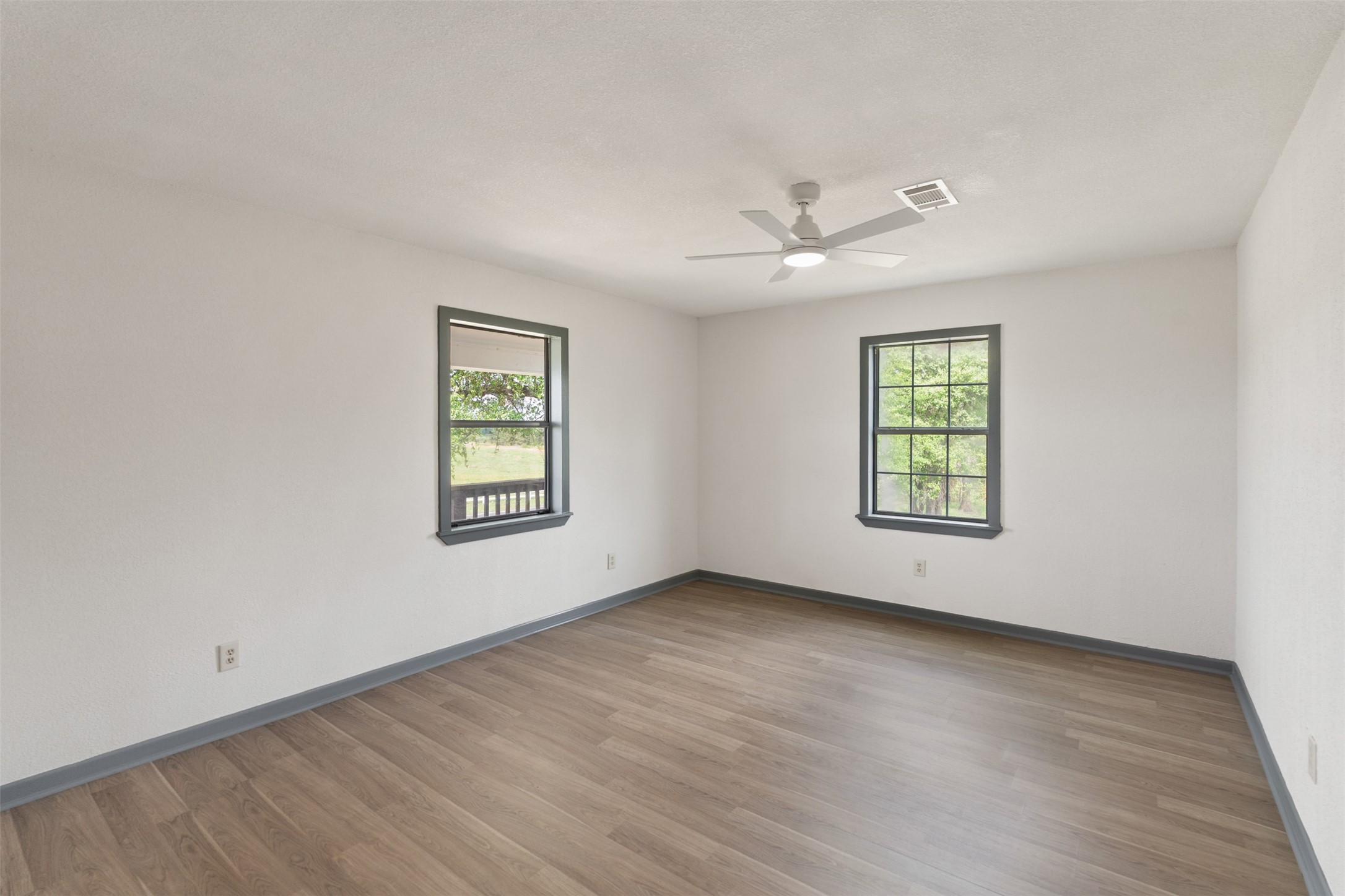 4582 State Highway 274 Trinidad TX 75163