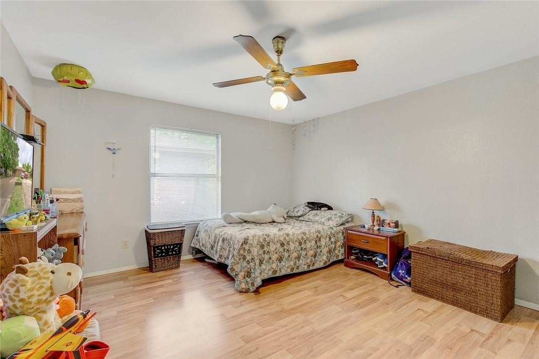 1908 Reever Street Arlington TX 76010