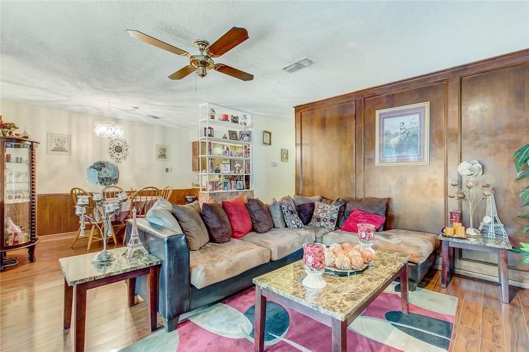 1908 Reever Street Arlington TX 76010