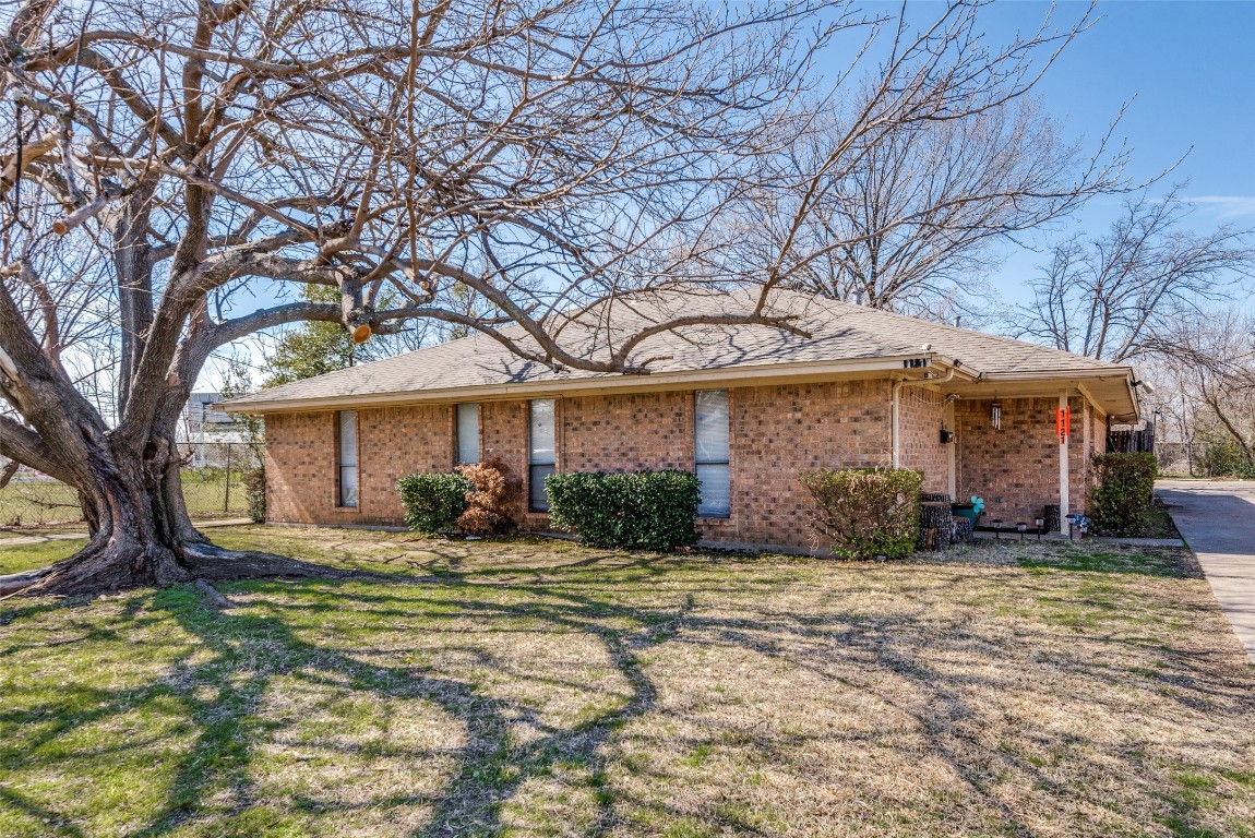 1119 Holly Street Irving TX 75061