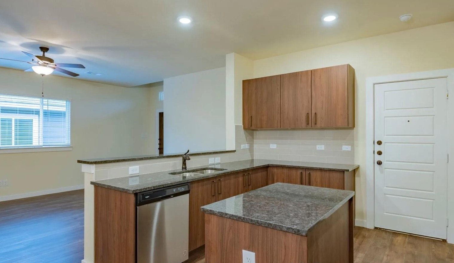 656-660 Wheatfield Drive Venus TX 76084