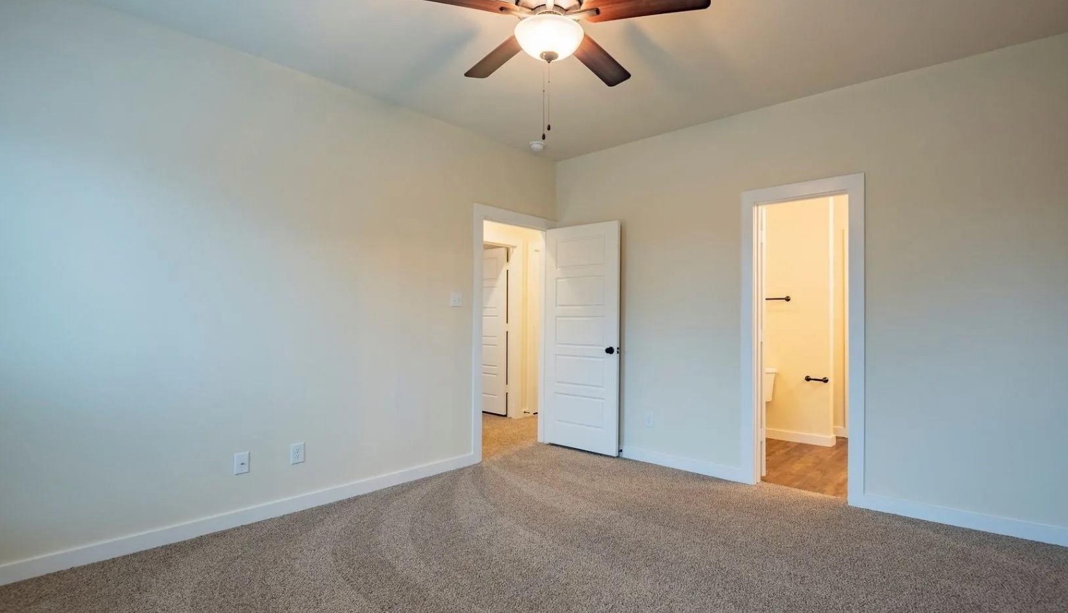 656-660 Wheatfield Drive Venus TX 76084
