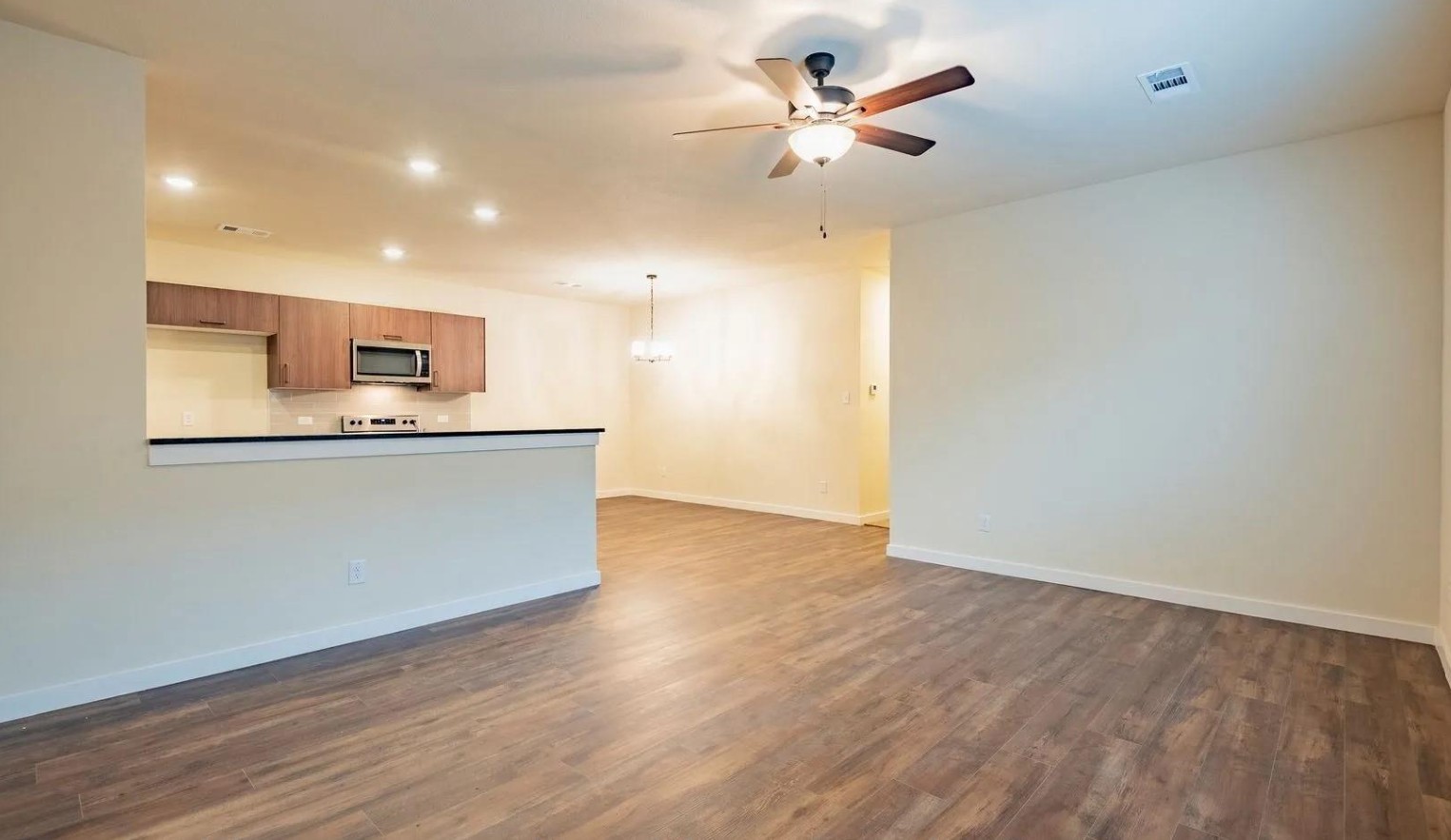 656-660 Wheatfield Drive Venus TX 76084