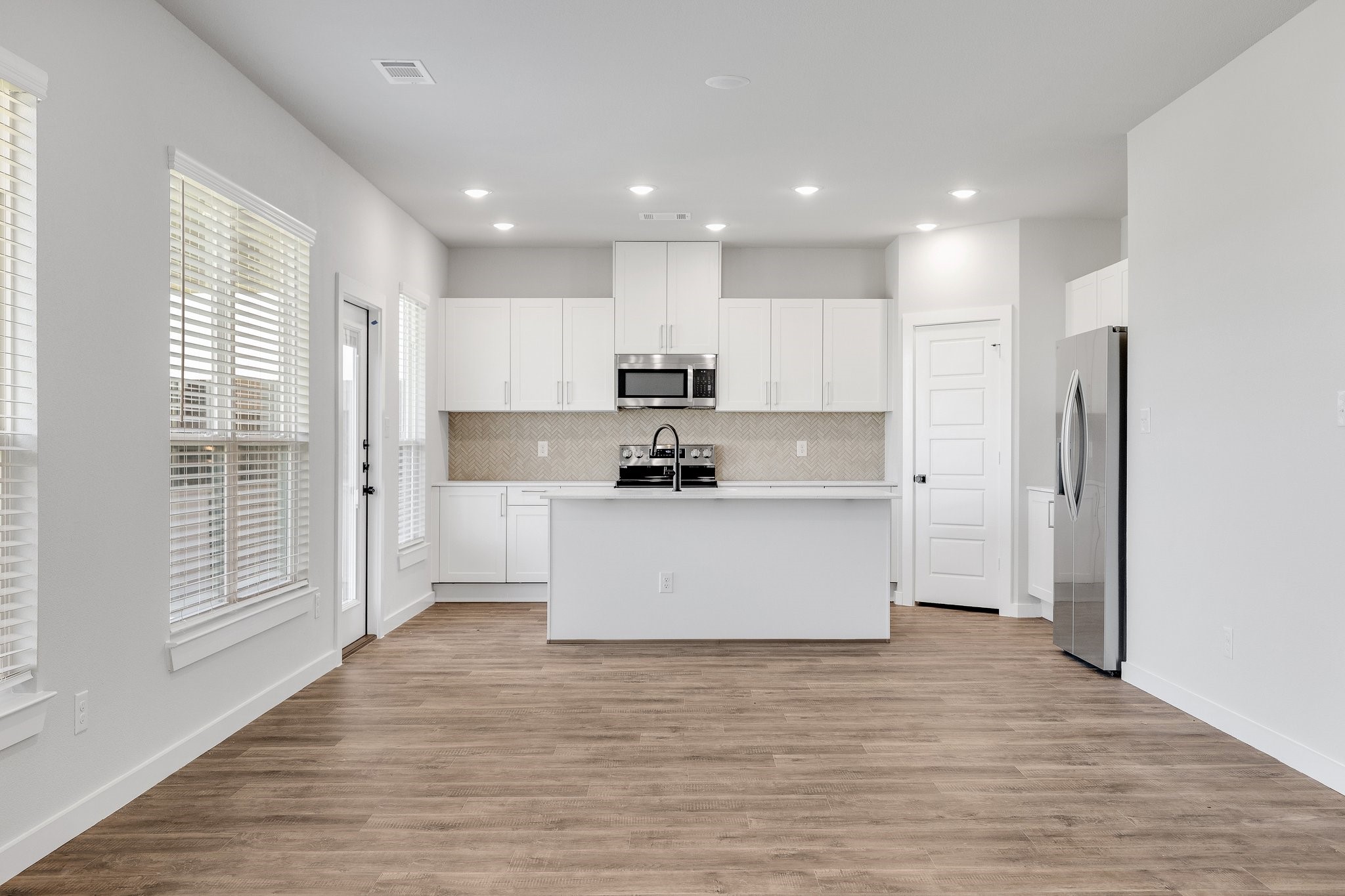 6648-6650 Florence Drive Midlothian TX 76065