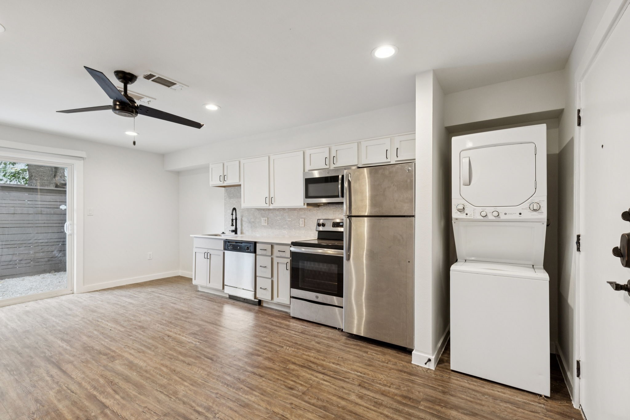 5009-5015 Bryan Street Dallas TX 75206