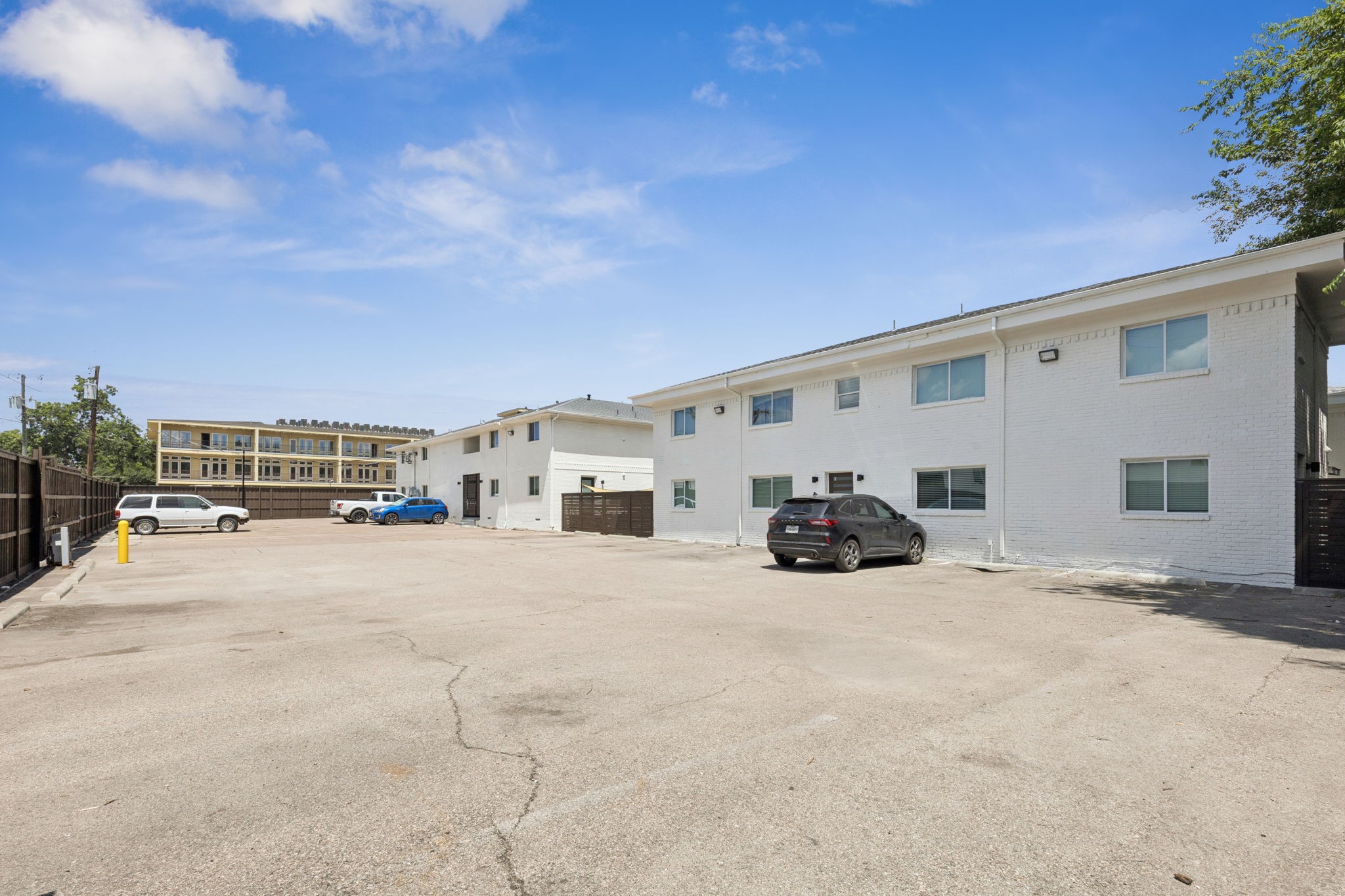 5009-5015 Bryan Street Dallas TX 75206