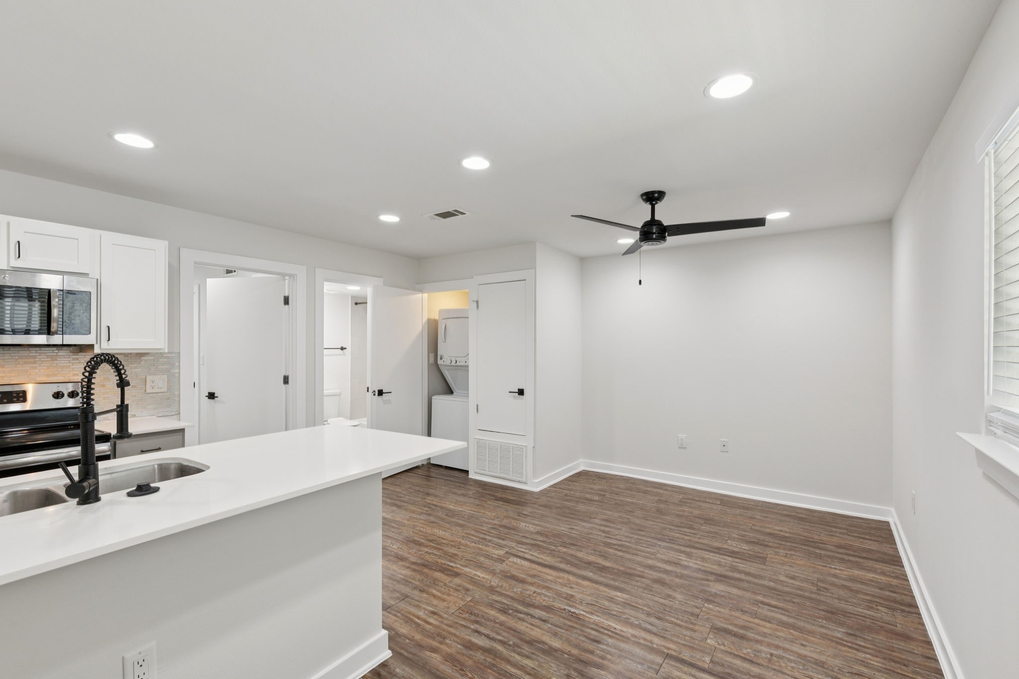 5009-5015 Bryan Street Dallas TX 75206