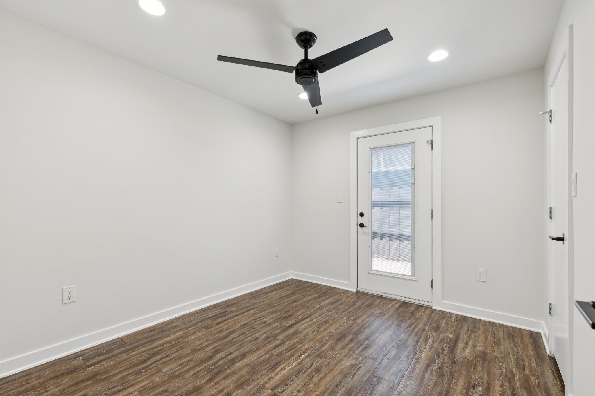 5009-5015 Bryan Street Dallas TX 75206