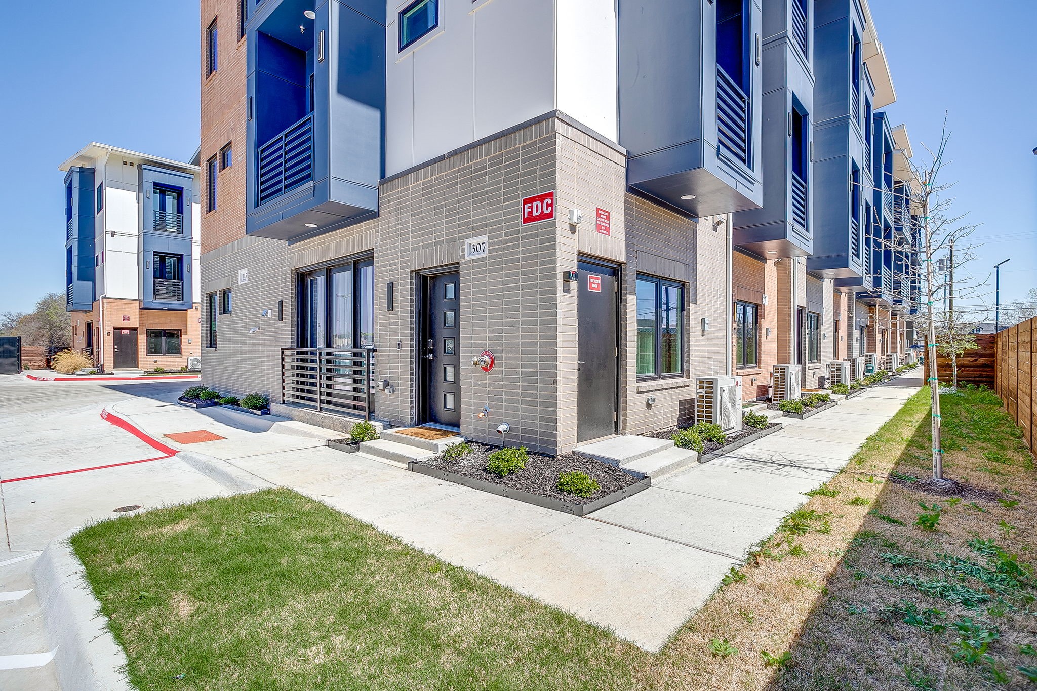 115 Merritt Street Fort Worth TX 76114