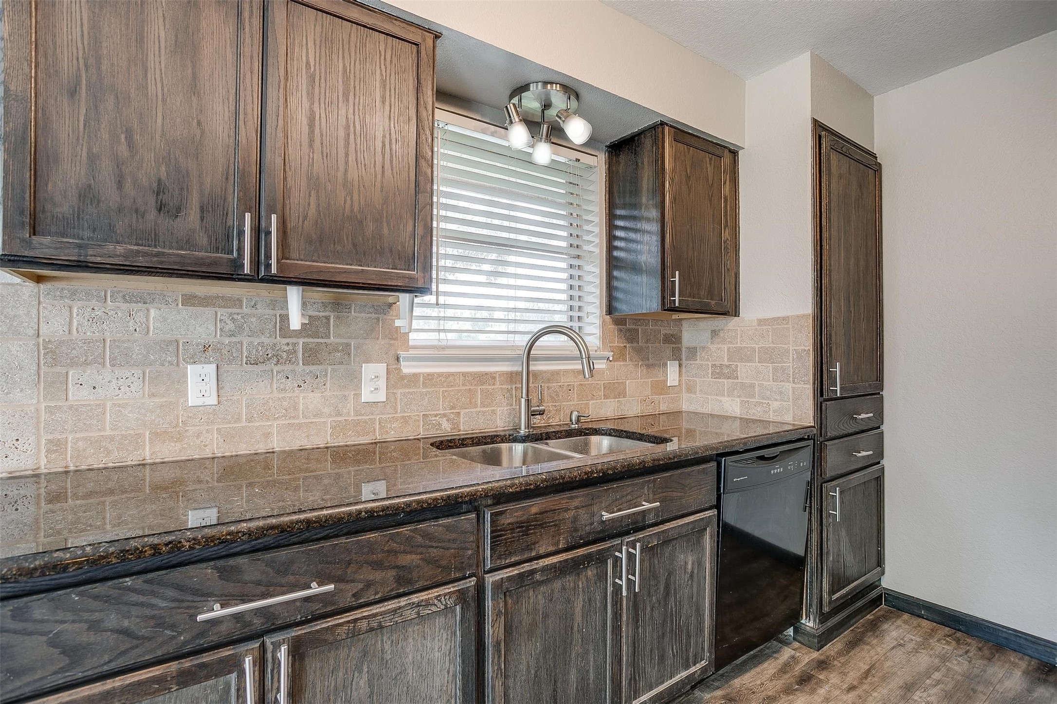 1400 Breckenridge Road Mansfield TX 76063