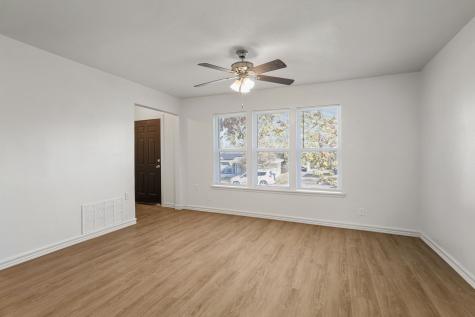 36 Twining Drive Denison TX 75020