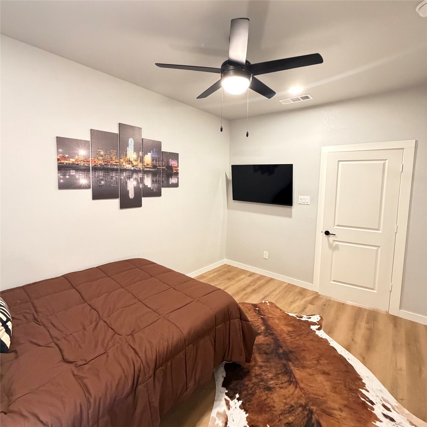 1654 Hudspeth Avenue Dallas TX 75216
