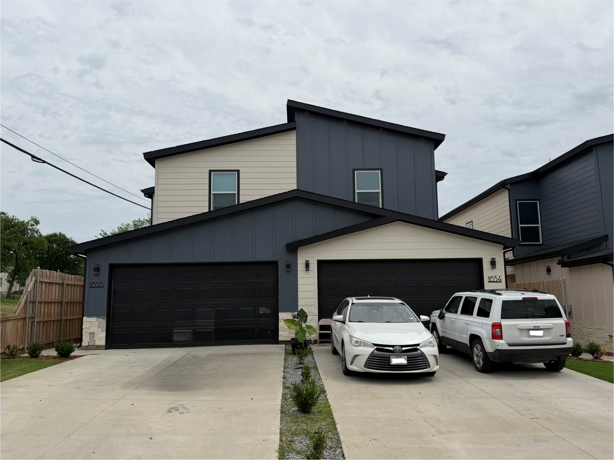 1654 Hudspeth Avenue Dallas TX 75216