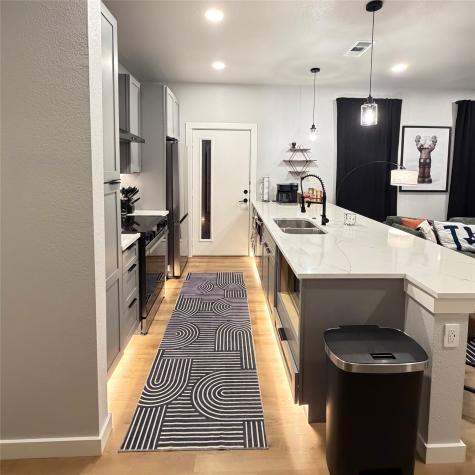 1654 Hudspeth Avenue Dallas TX 75216