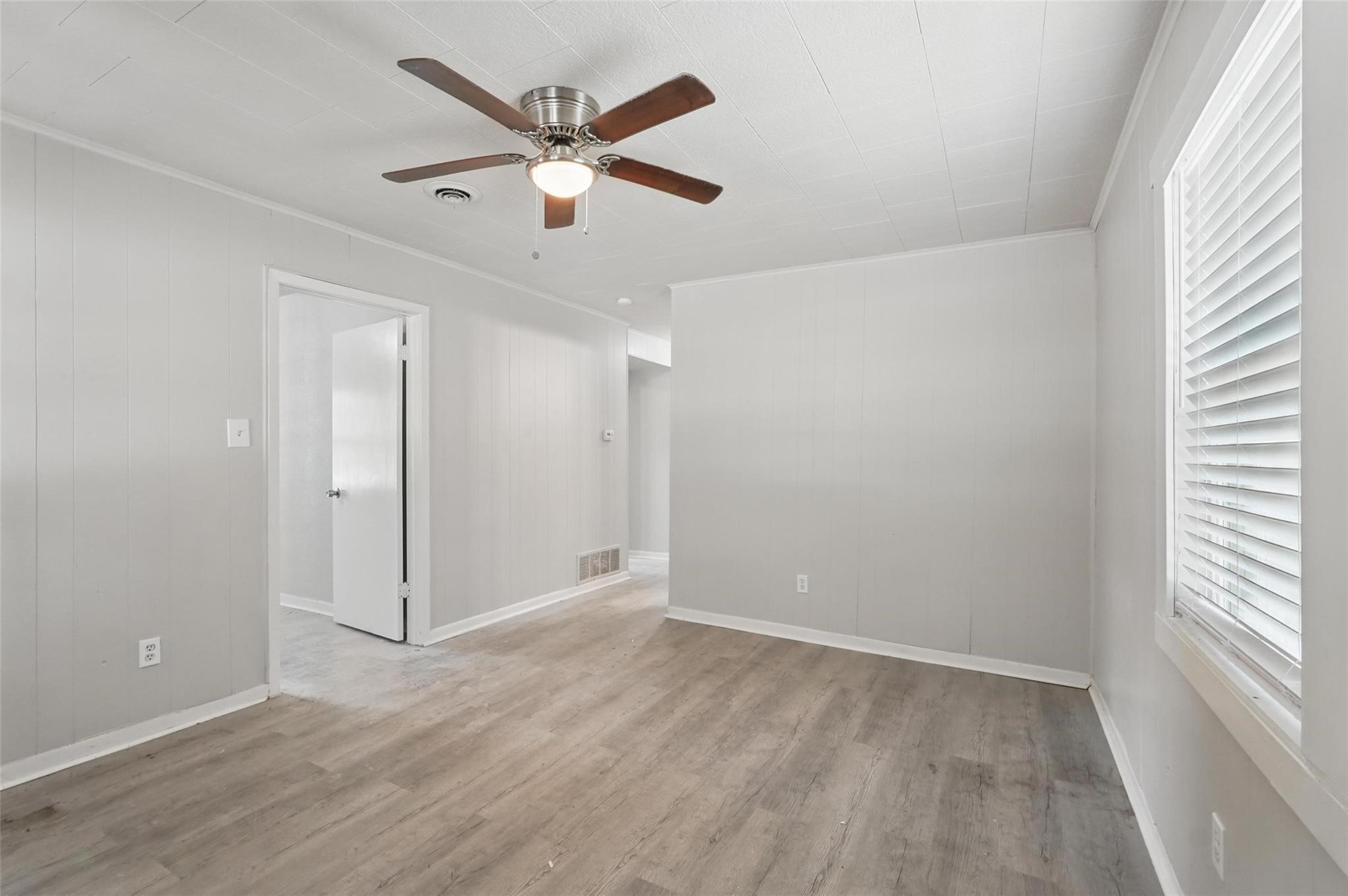 506 E 15th Bonham TX 75418