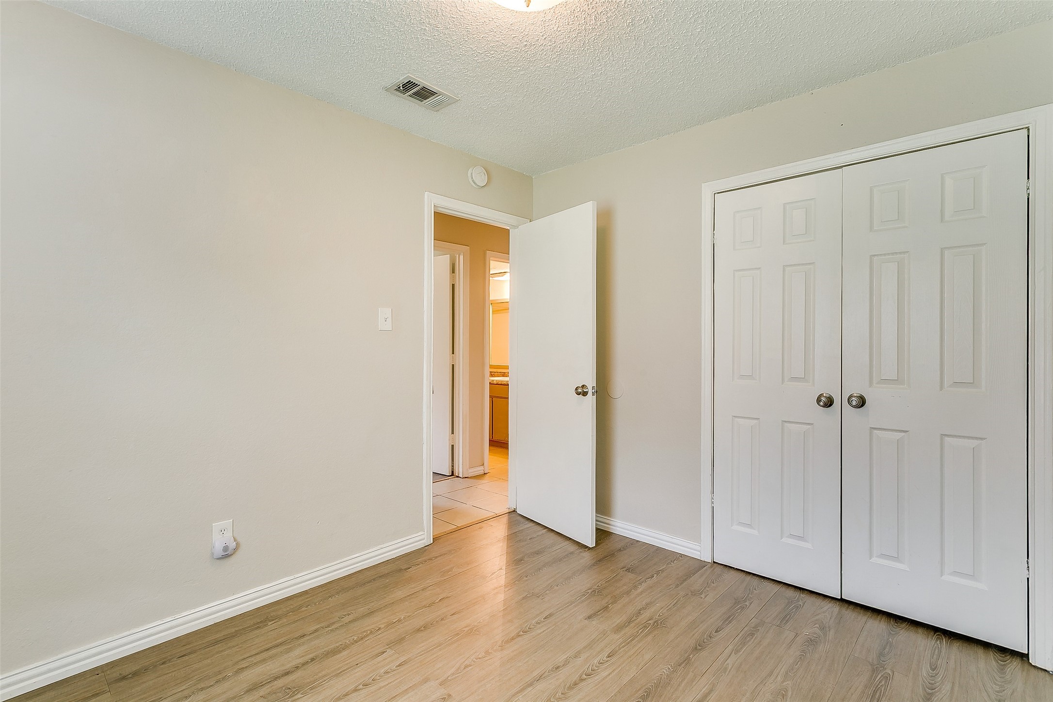 716 S Perkins Street Fort Worth TX 76103