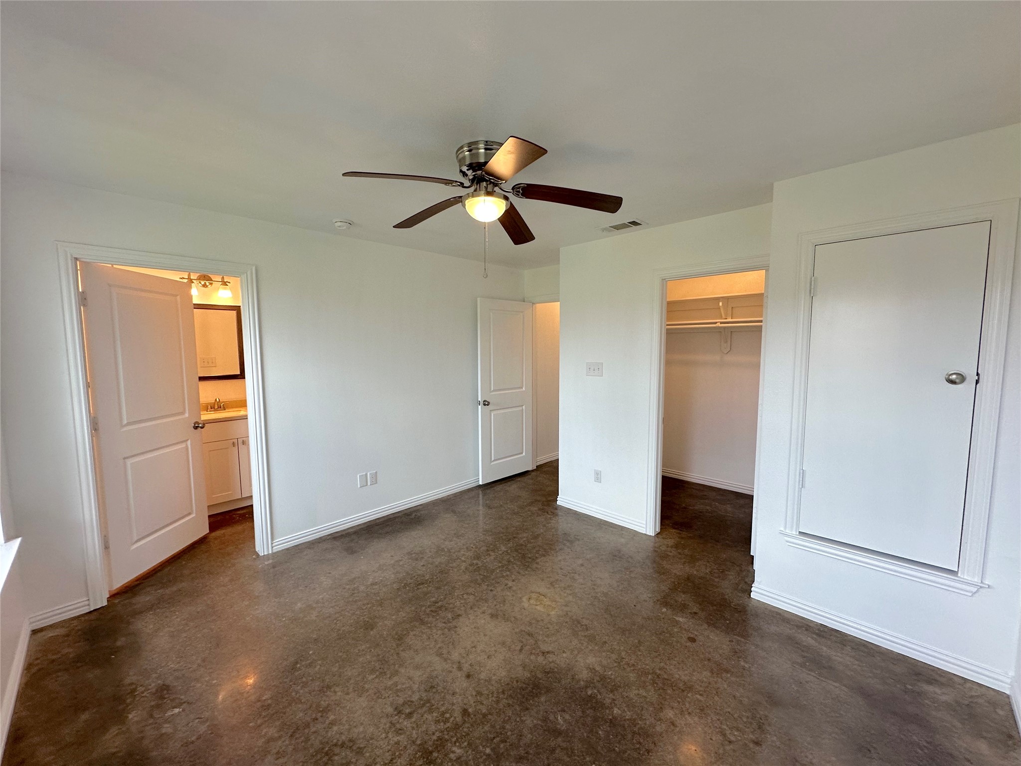 108 W Adams Street Itasca TX 76055
