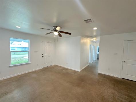 108 W Adams Street Itasca TX 76055