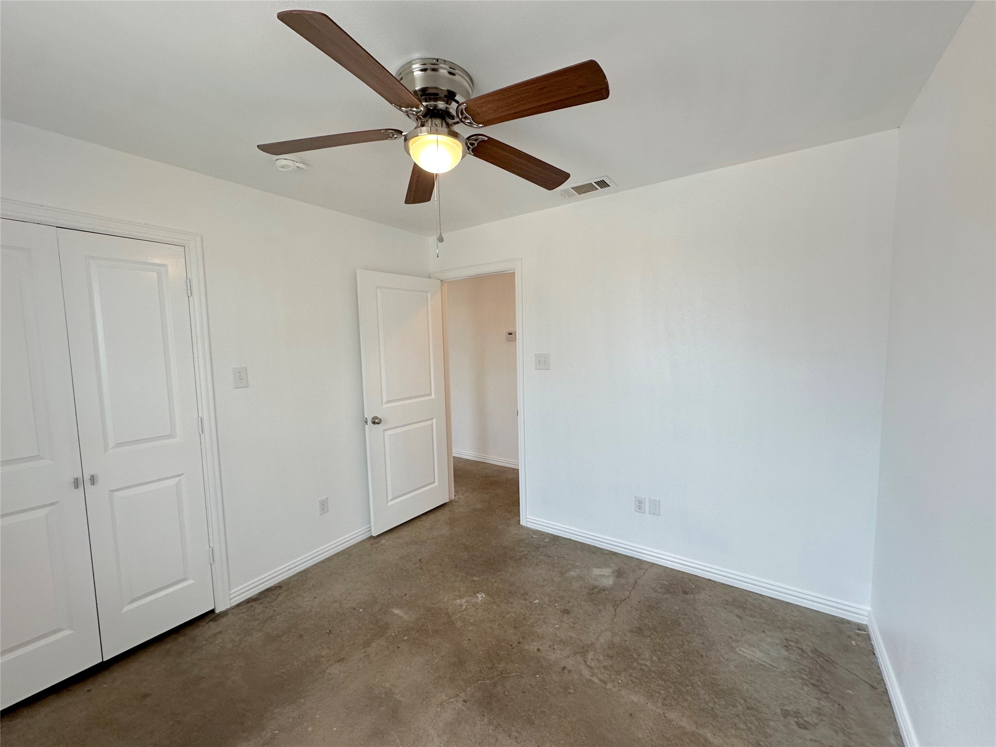 108 W Adams Street Itasca TX 76055
