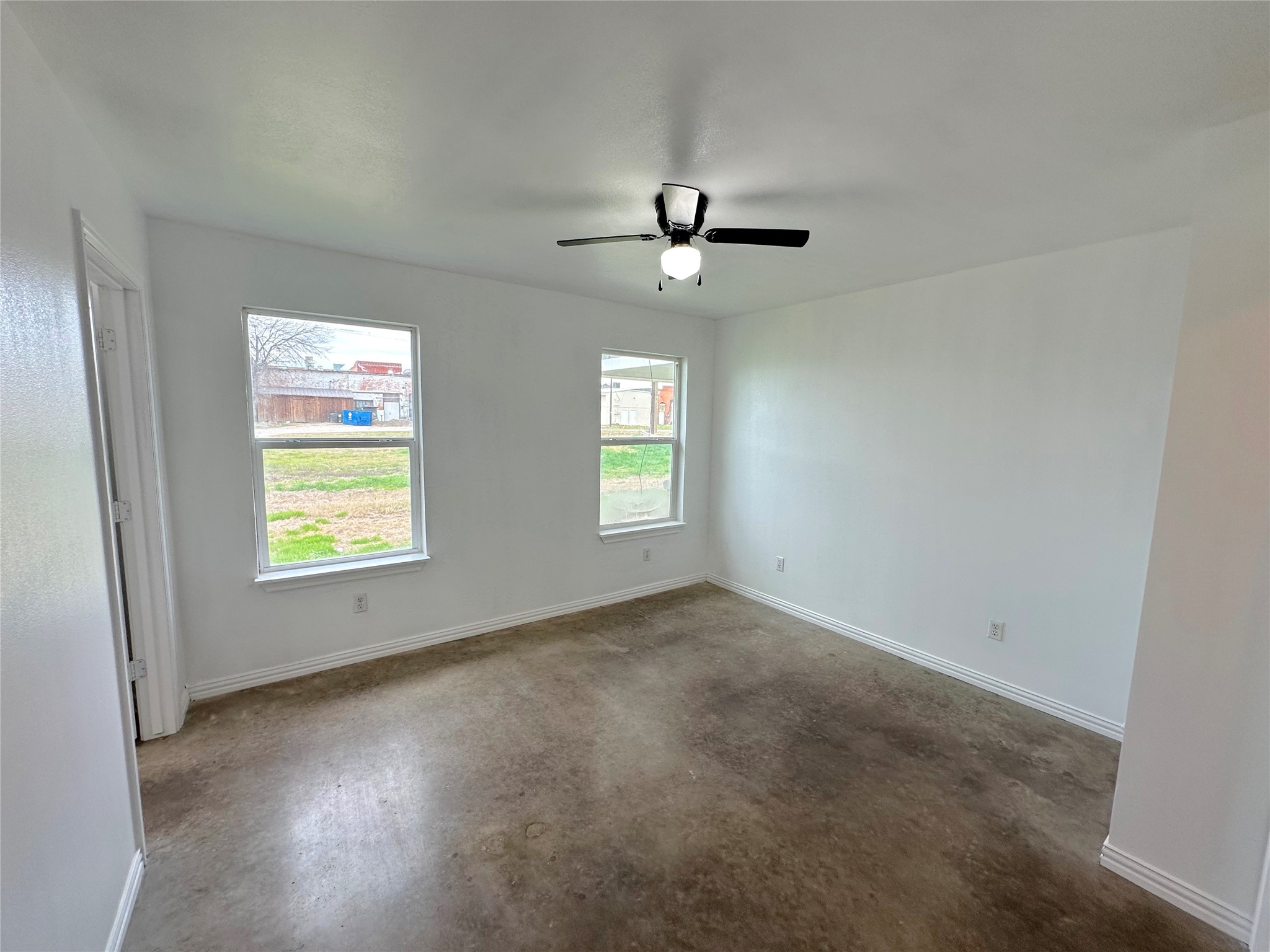108 W Adams Street Itasca TX 76055