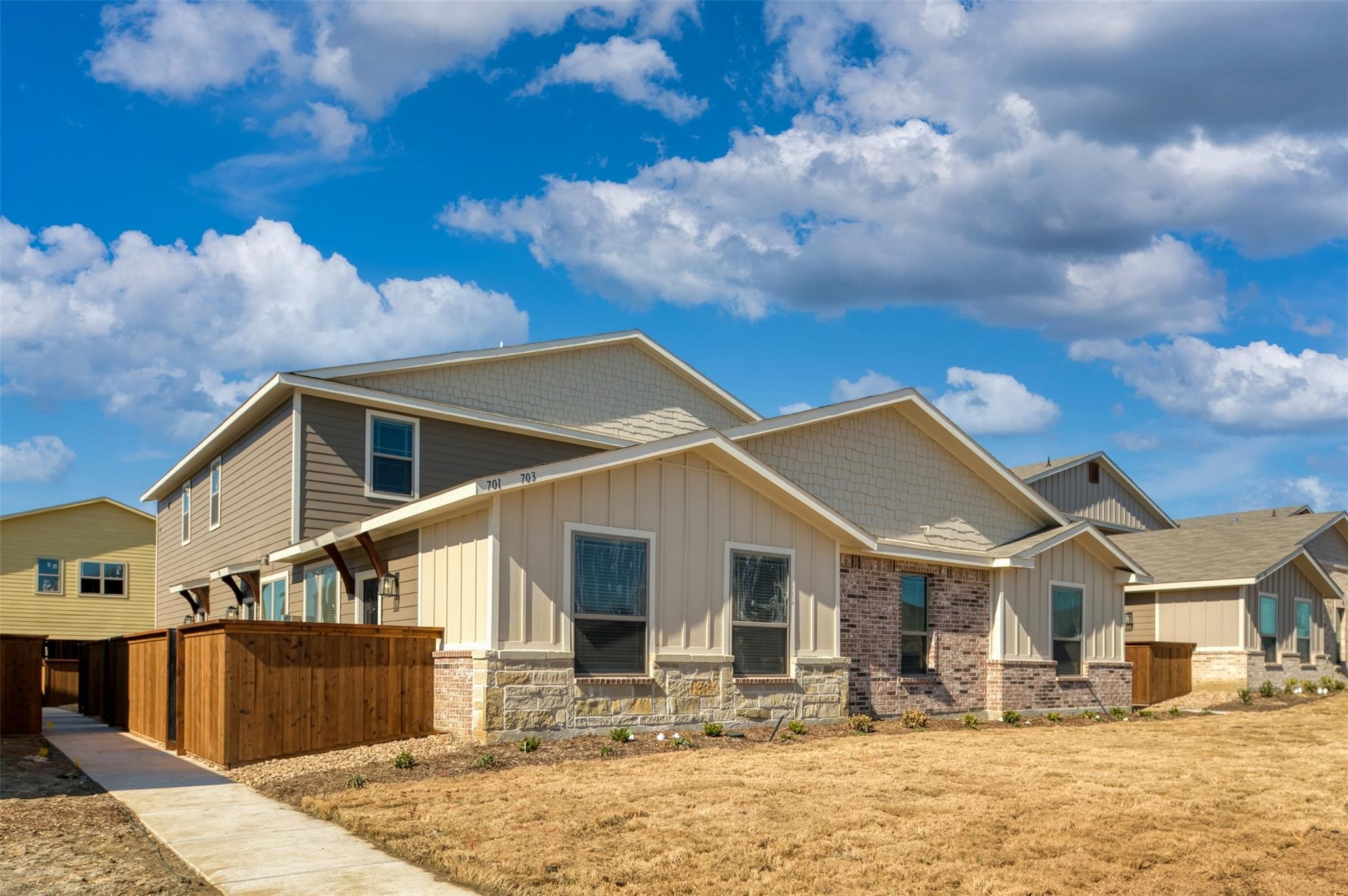 701-703-705-707 Harvest Moon Drive Venus TX 76084