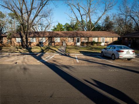 1006 Plum Street Winnsboro TX 75494