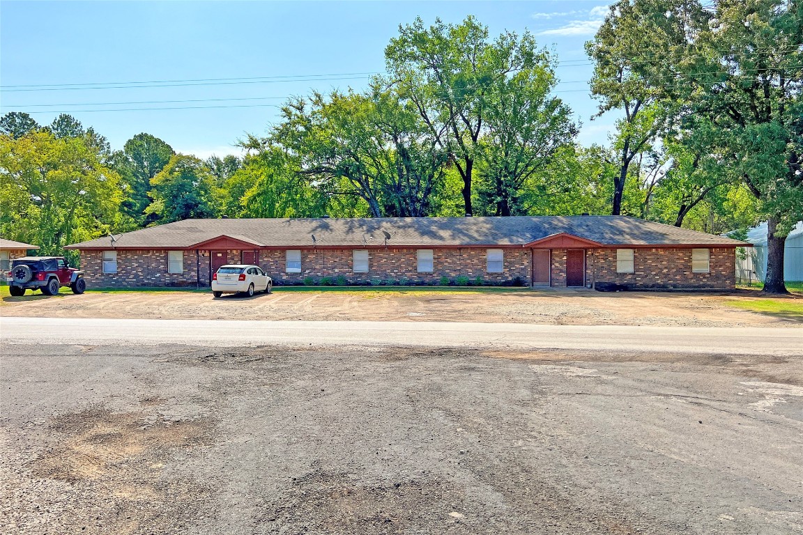 1506 N Spring Street Grand Saline TX 75140