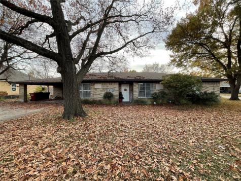 124 N Hamilton Street Farmersville TX 75442