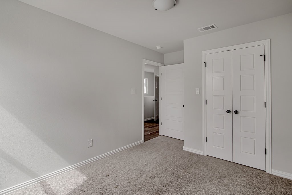 3125 Lumber Street Fort Worth TX 76112